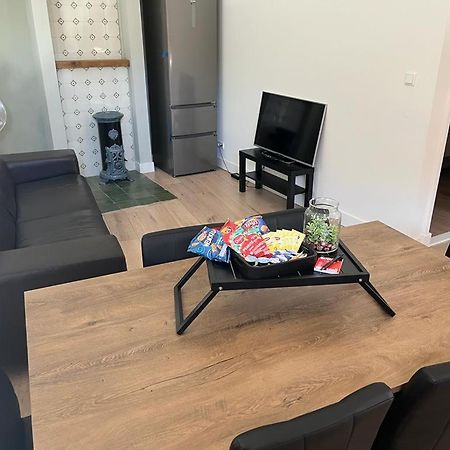 Arnhem Travel Hotel Buitenkant foto