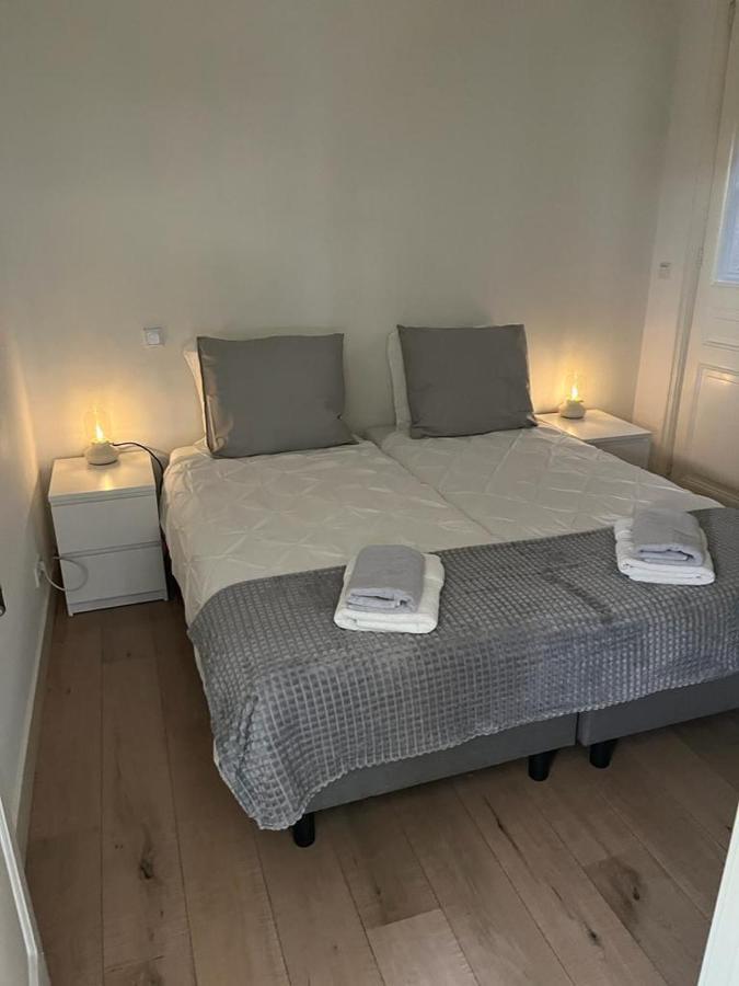 Arnhem Travel Hotel Buitenkant foto